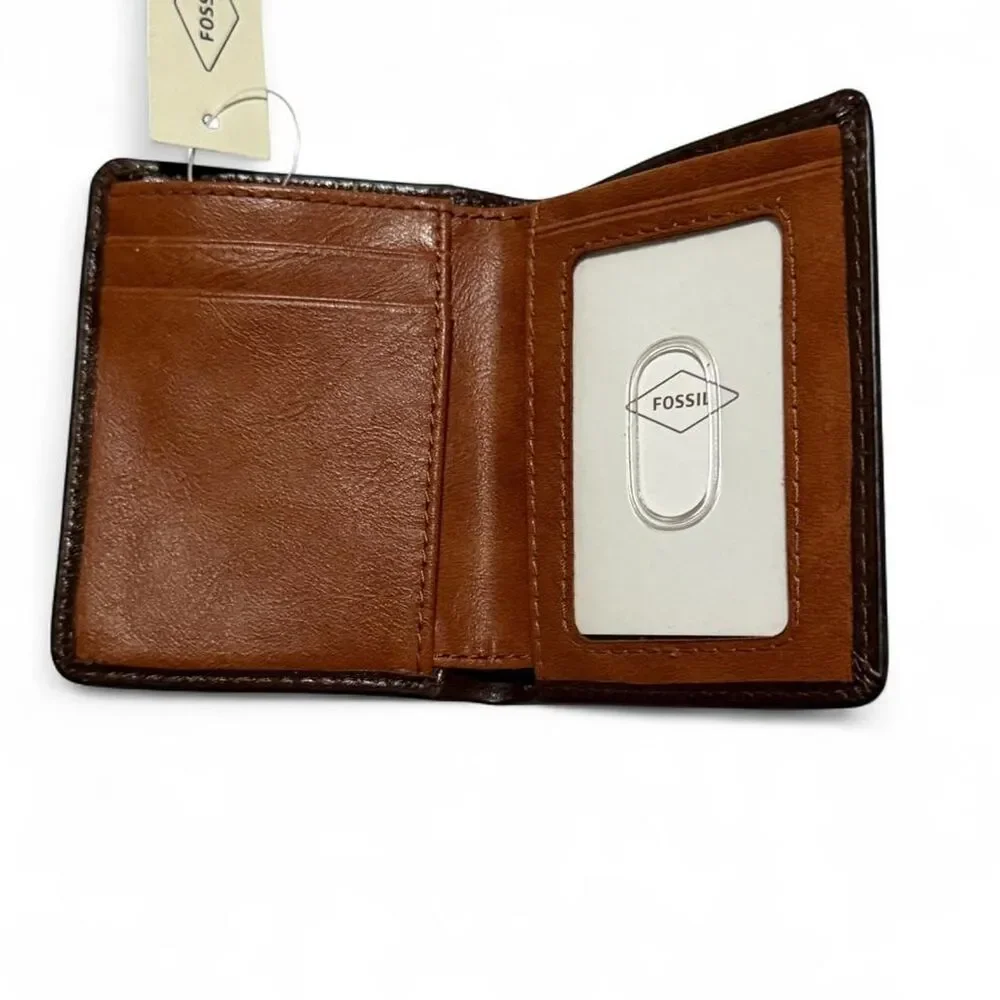 Fossil men’s leather